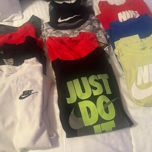 Bundle of Boys Nike Tees